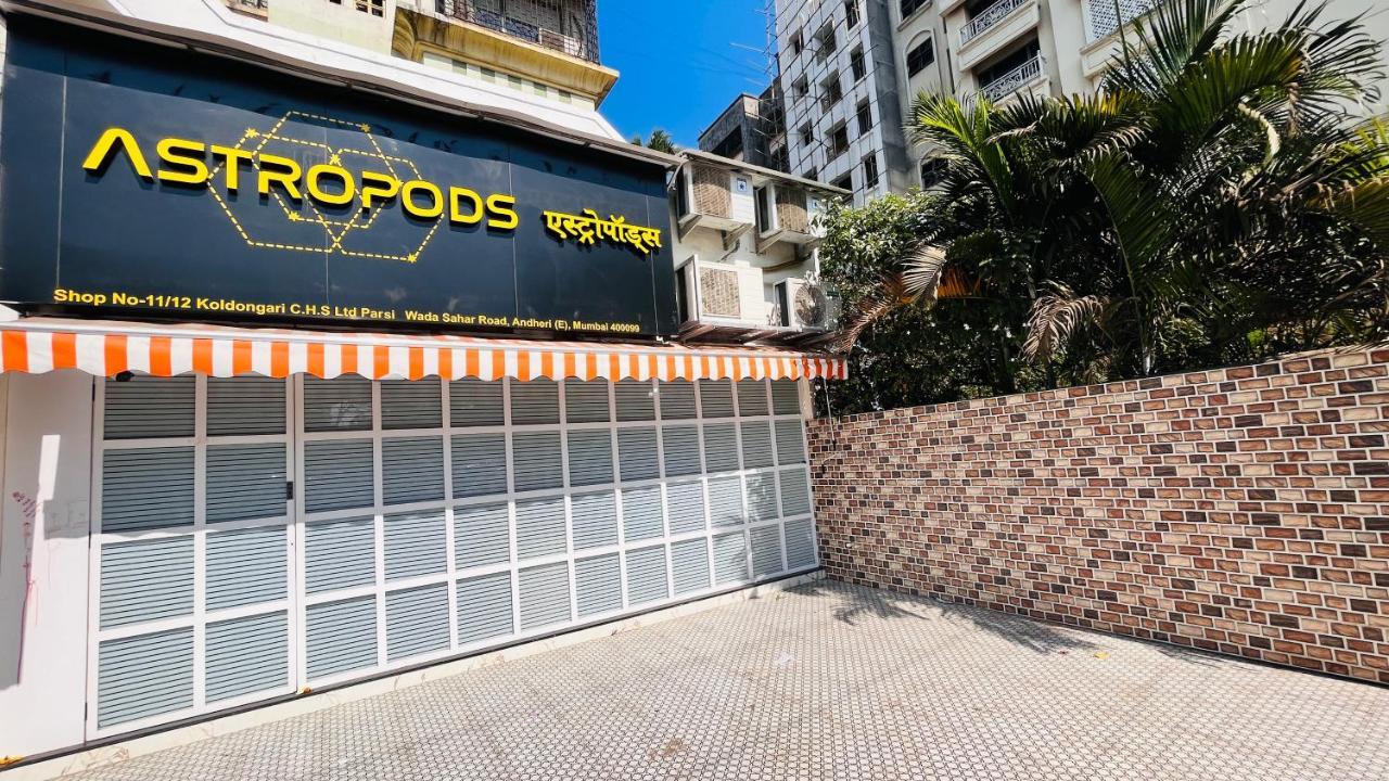 Astropods Otel Mumbai Dış mekan fotoğraf